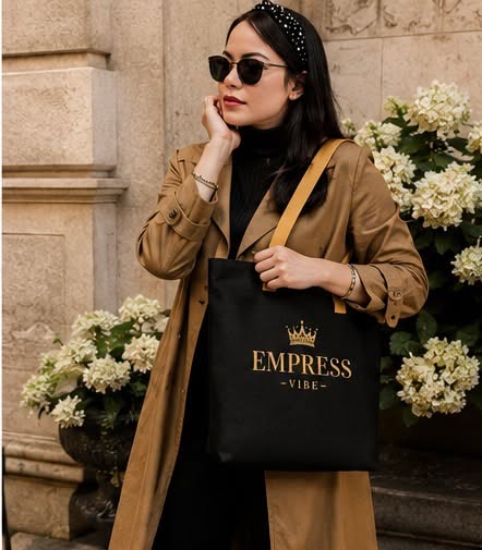 Empress Tote bag
