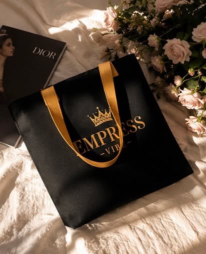 Empress Tote bag